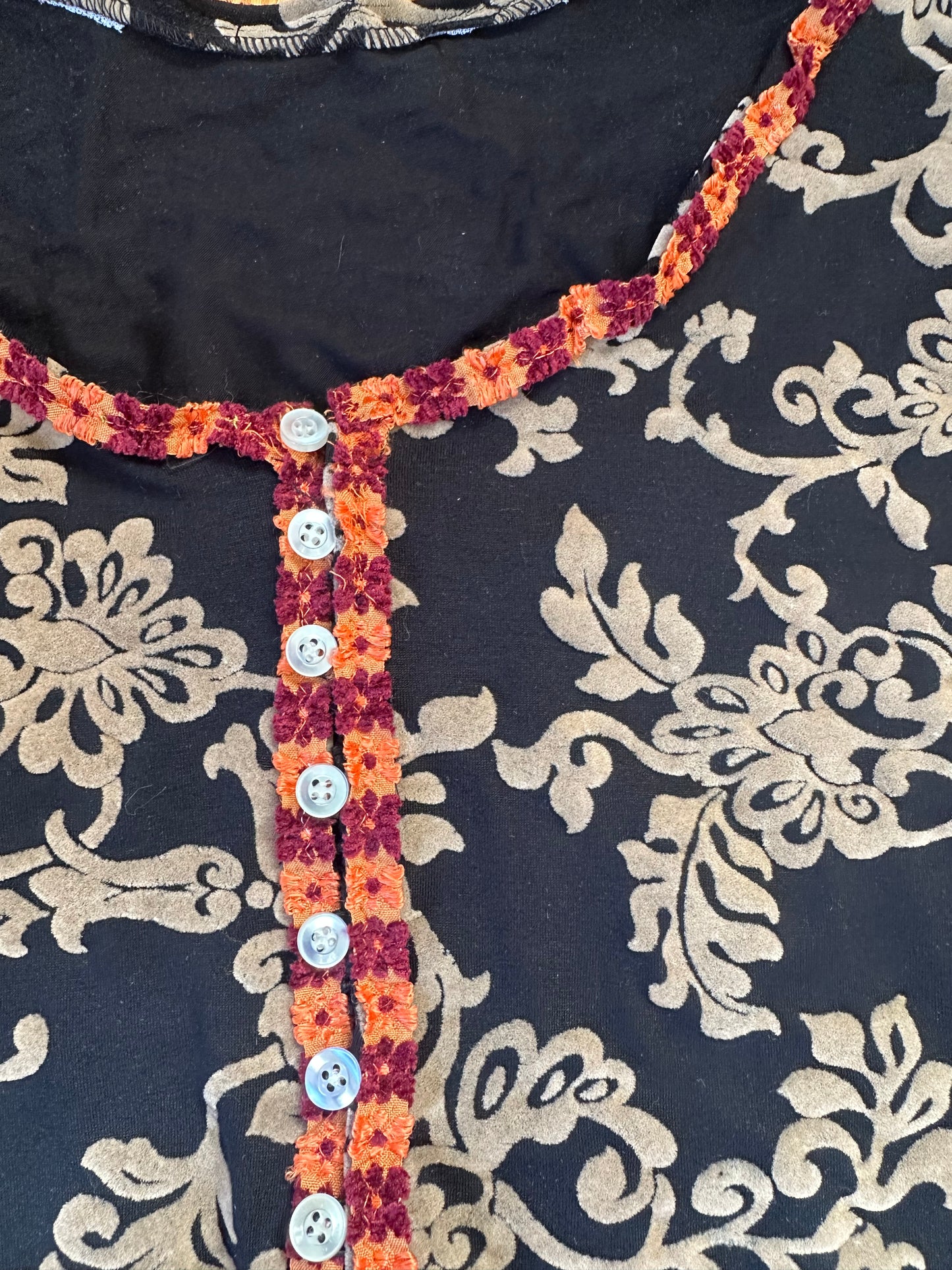 Sample Rococo Button Top S/M